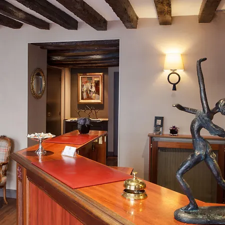 Hotel La Du Berry