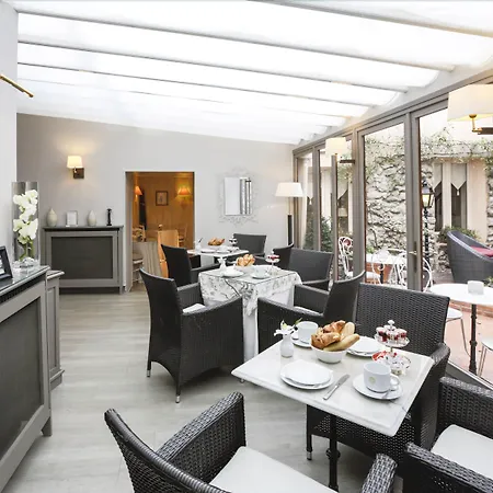 La Du Berry Hotel 3*