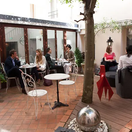 Hotel La Du Berry 3*