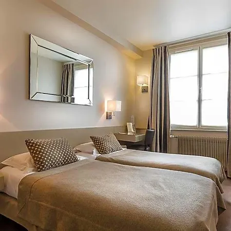La Du Berry 3* Versailles