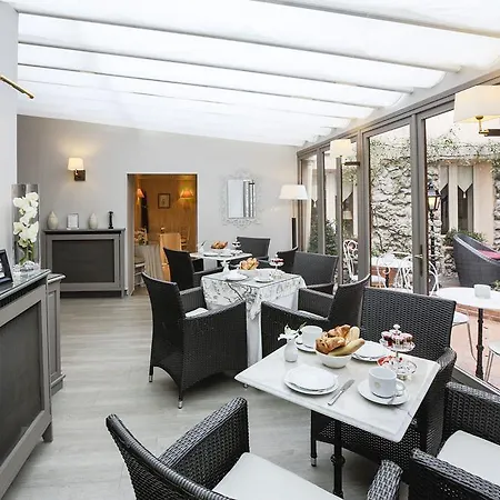Hotel La Du Berry Versalles