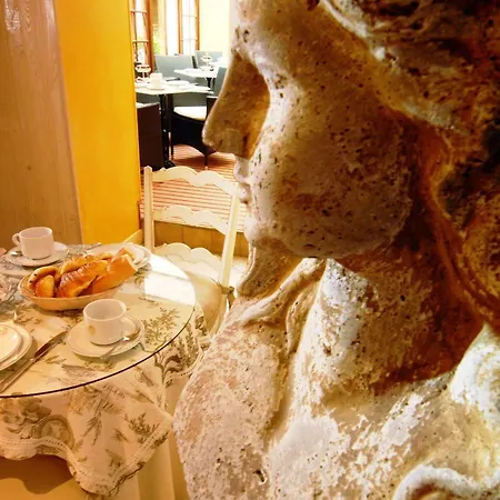 La Du Berry Hotel 3*