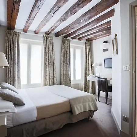 Szálloda La Du Berry 3*