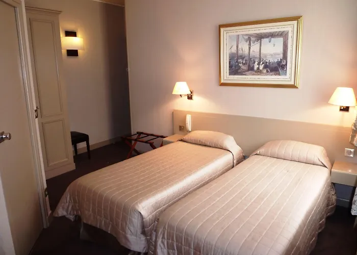 La Résidence Du Berry Hotel Versailles