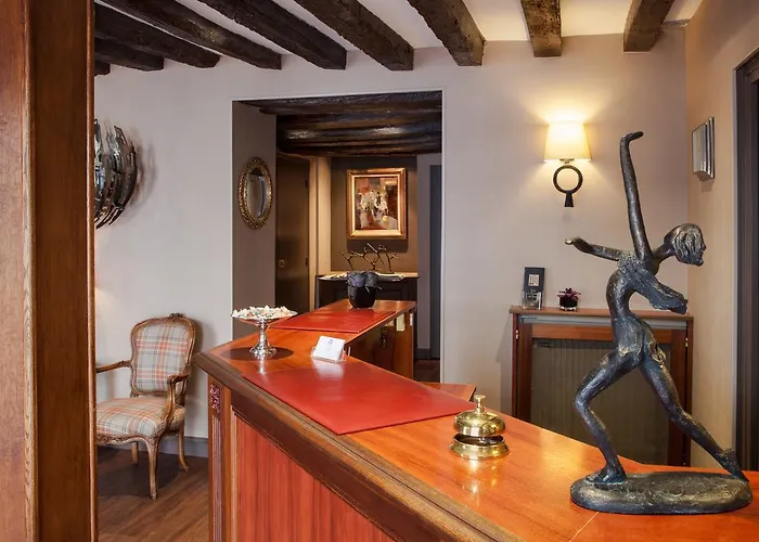 Hotel La Du Berry