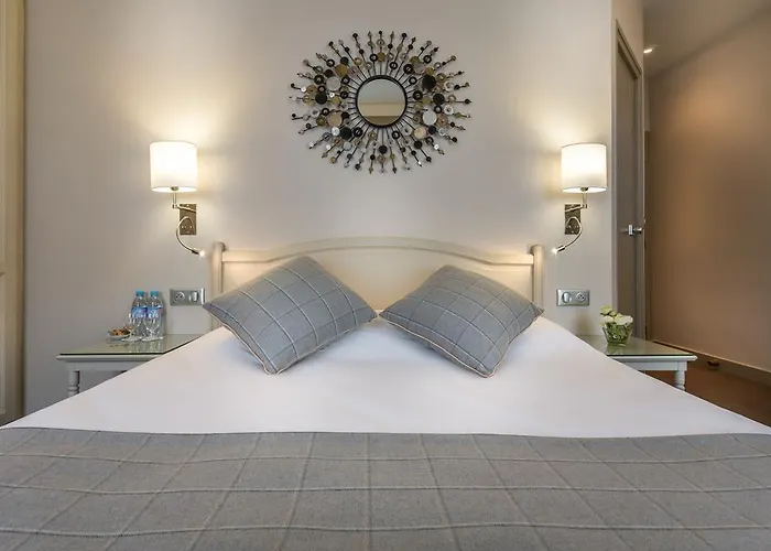 Hotel La Du Berry 3*