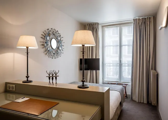 La Du Berry 3* Versailles